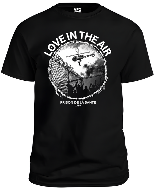 T-Shirt - Love is in the Air