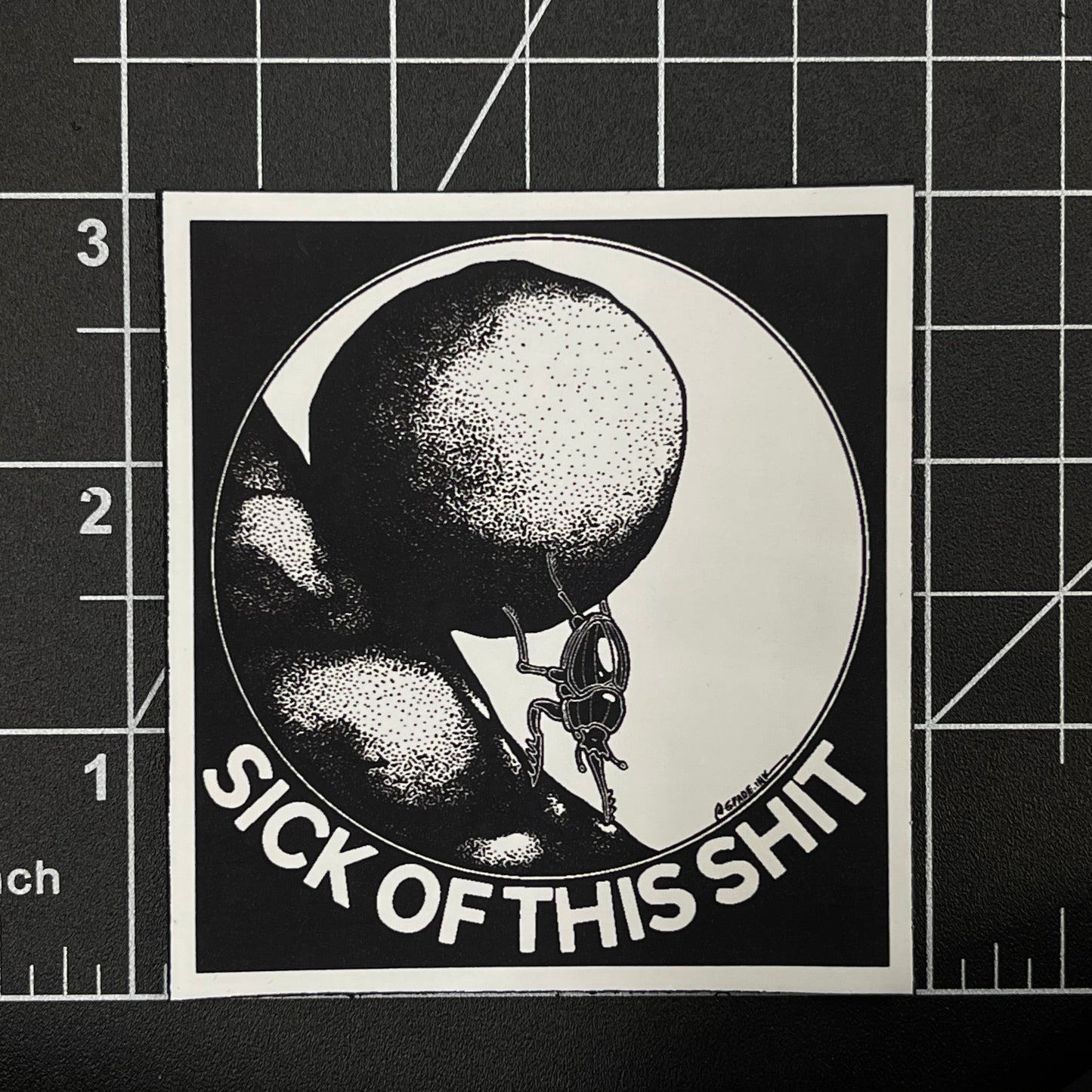 Spade Ink - Sisphus Bug